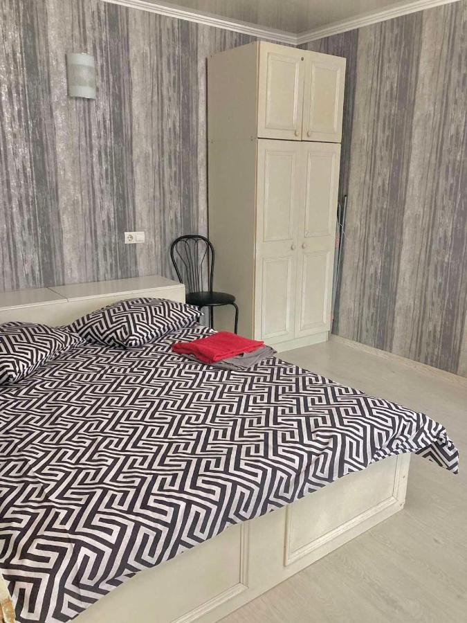 Apartment Квартира Ярослава Мудрого Krivij Rih Kültér fotó