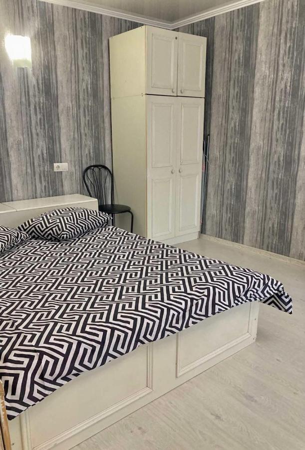 Apartment Квартира Ярослава Мудрого Krivij Rih Kültér fotó
